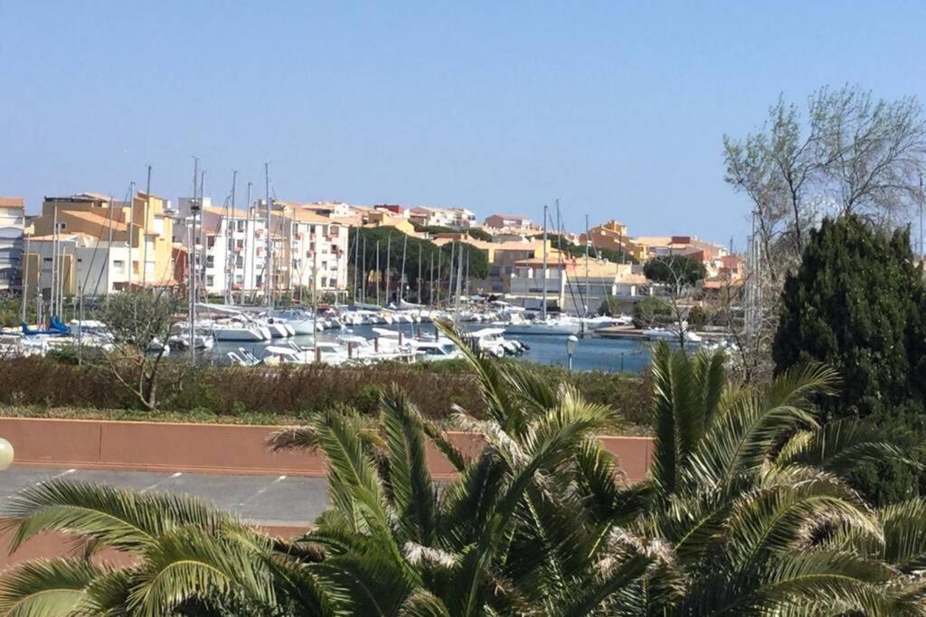 Joli studio rénové avec WIFI parking piscine Agde Exterior foto