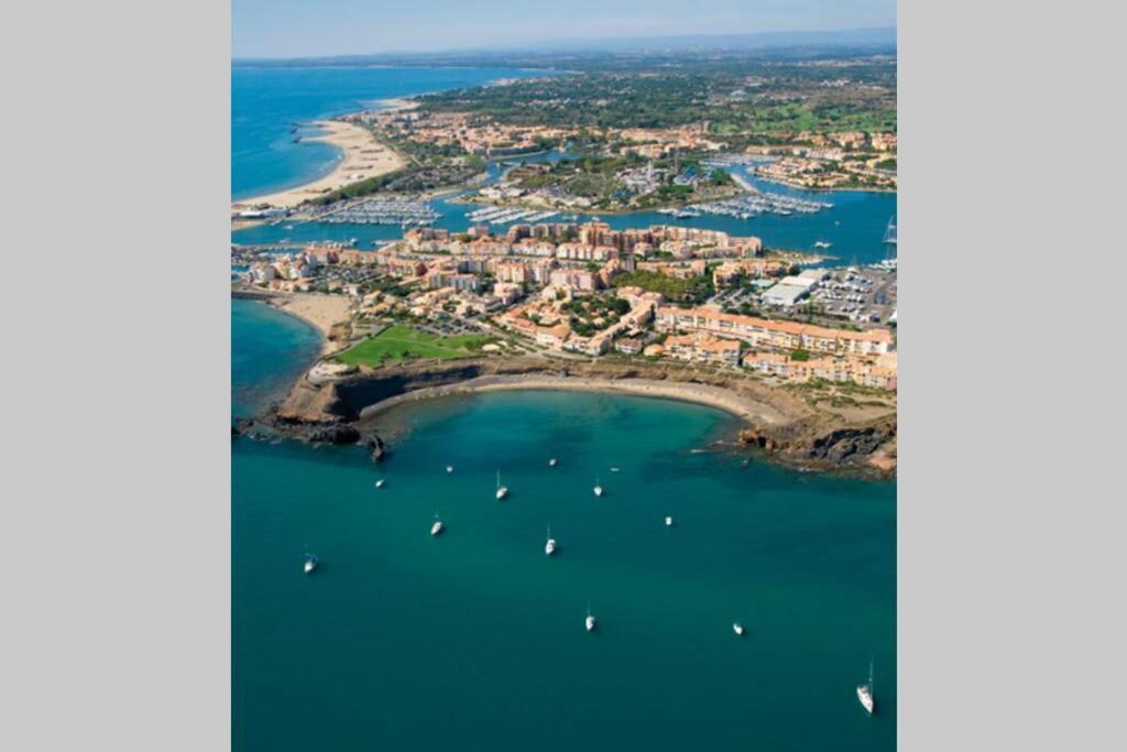 Joli studio rénové avec WIFI parking piscine Agde Exterior foto